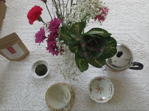 Spring's here! In my cup. - Happy Earth Tea
