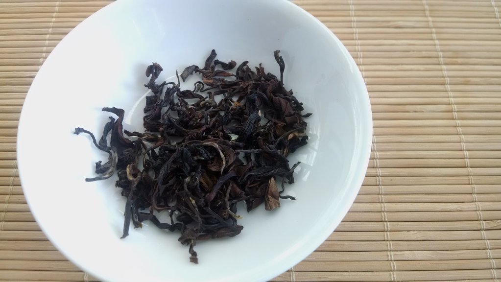 Concubine Oolong - Happy Earth Tea