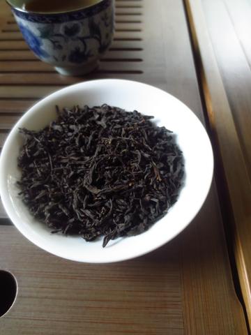 The song of Lapsang Souchong - Happy Earth Tea