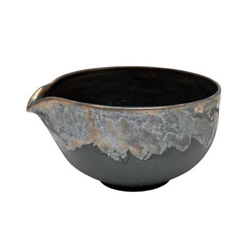 12oz Yukiakari Katakuchi Matcha Bowl With Spout Mangantataki JP (1/27) - MCL5-BG-Happy Earth Tea