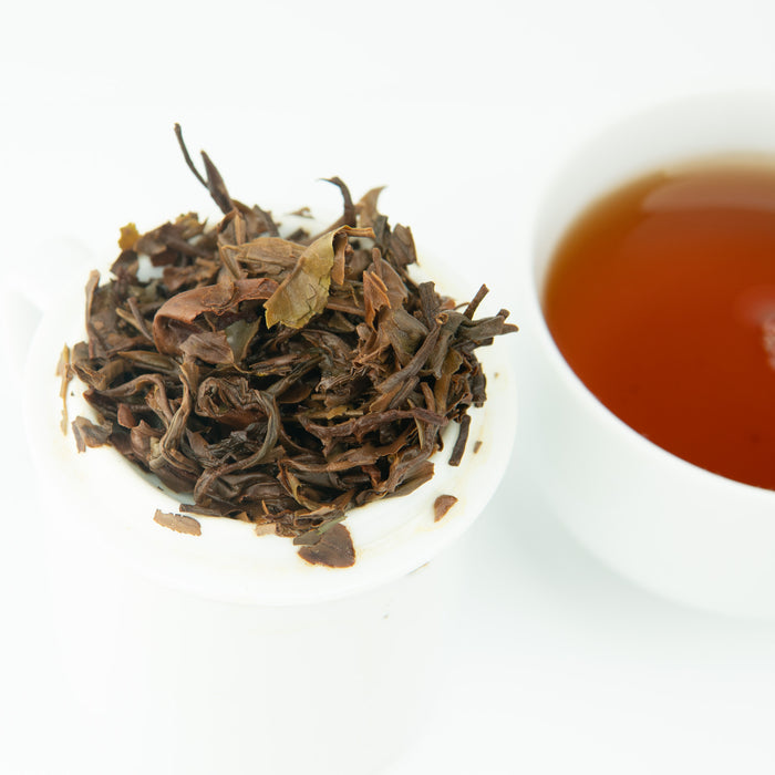 Image of the infused leaves 