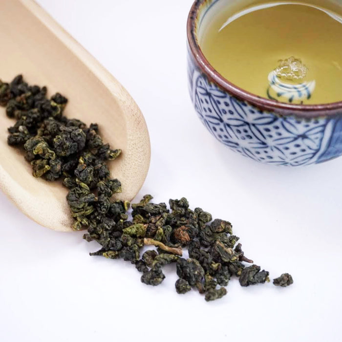 Jade Four Seasons Oolong leaf and cup